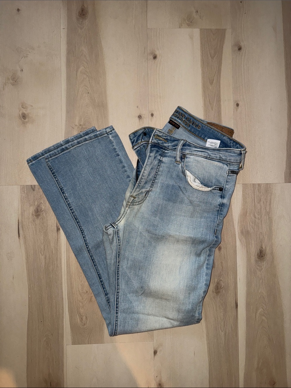American Eagle Outfitters Men’s Boot Cut Jeans — Light Blue Wash